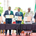 Jeunes participants à la Foire nationale de l’Emploi et du Recrutement à Abidjan